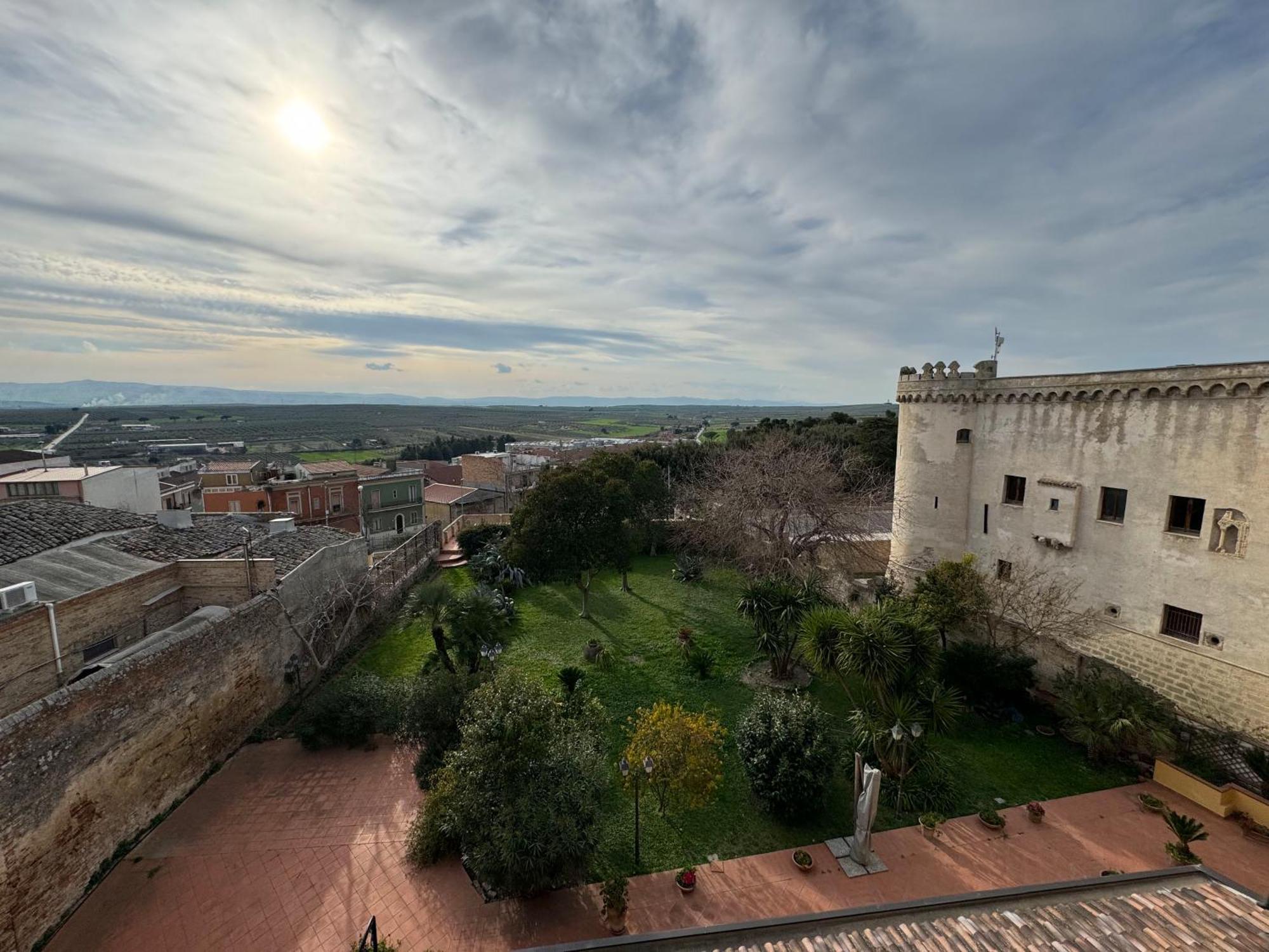 B&B Palazzo Croghan Torre Maggiore Exterior foto