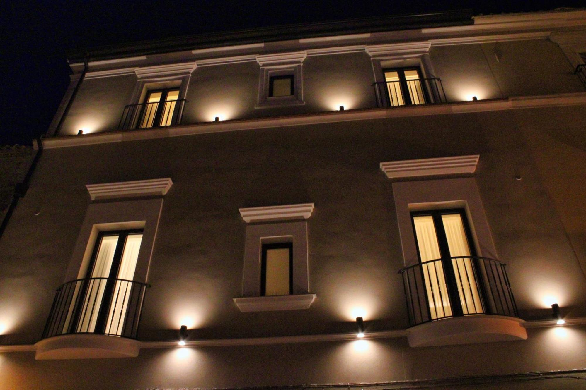 B&B Palazzo Croghan Torre Maggiore Exterior foto
