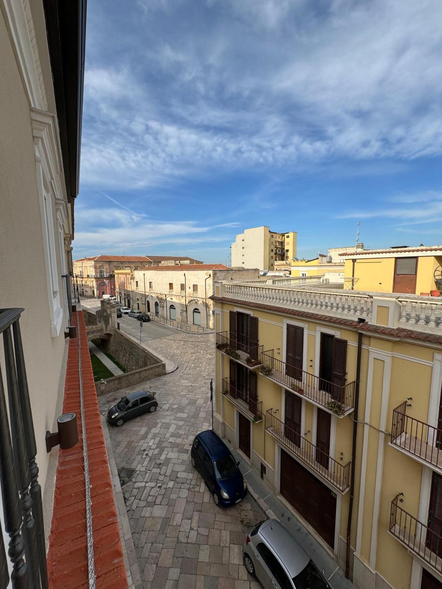 B&B Palazzo Croghan Torre Maggiore Exterior foto